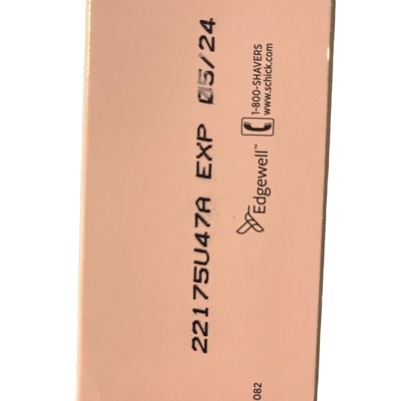 NIB Schick Hydro Silk Dermaplaning Wand Kit Hawaiian Tropic Sunscreen Lip - Picture 4 of 4